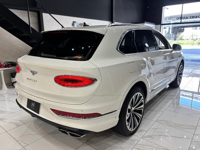 صورة مصغرة 32 لـ 2023 Bentley BENTAYGA