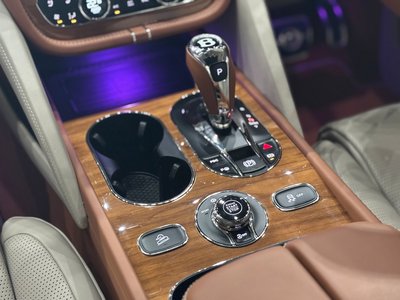 صورة مصغرة 48 لـ 2023 Bentley BENTAYGA