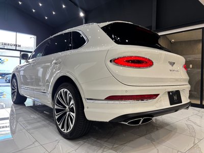 صورة مصغرة 7 لـ 2023 Bentley BENTAYGA