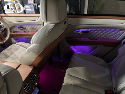 صورة مصغرة 54 لـ 2023 Bentley BENTAYGA