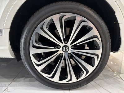 صورة مصغرة 43 لـ 2023 Bentley BENTAYGA