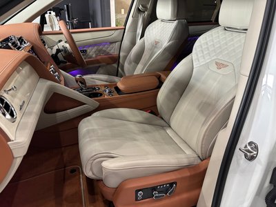 صورة مصغرة 18 لـ 2023 Bentley BENTAYGA