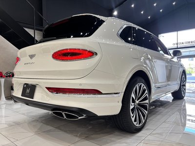 صورة مصغرة 5 لـ 2023 Bentley BENTAYGA