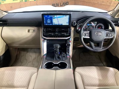 صورة مصغرة 2 لـ 2023 Toyota LAND CRUISER 300