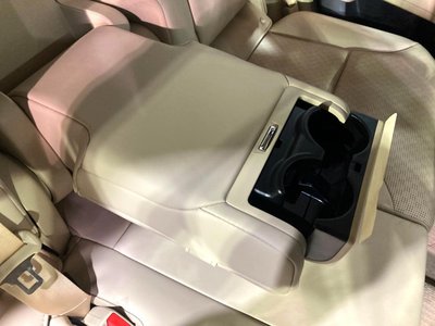 صورة مصغرة 40 لـ 2023 Toyota LAND CRUISER 300