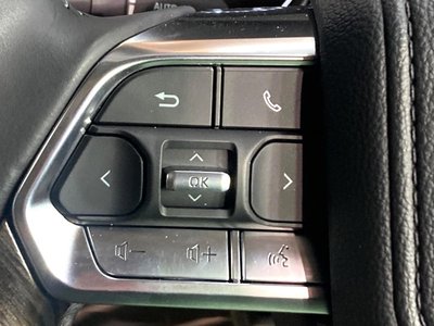 صورة مصغرة 57 لـ 2023 Toyota LAND CRUISER 300