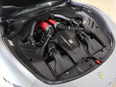 صورة 21 لـ 2021 Ferrari ROMA