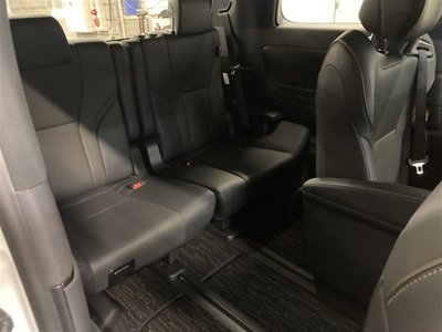 صورة 18 لـ 2023 Toyota ALPHARD