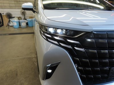 صورة 19 لـ 2023 Toyota ALPHARD