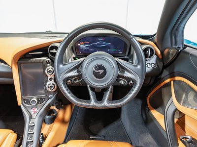 صورة 30 لـ 2019 Mclaren 720S SPIDER