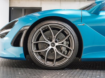 صورة 10 لـ 2019 Mclaren 720S SPIDER