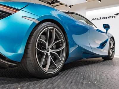 صورة 5 لـ 2019 Mclaren 720S SPIDER