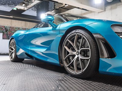 صورة 8 لـ 2019 Mclaren 720S SPIDER
