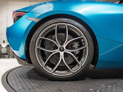 صورة 6 لـ 2019 Mclaren 720S SPIDER