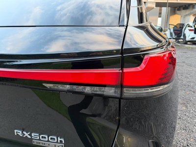 2023 Lexus RX thumbnail 24