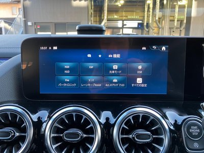 2025 Mercedes-BENZ GLA thumbnail 82