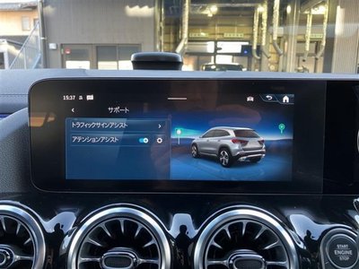 2025 Mercedes-BENZ GLA thumbnail 36