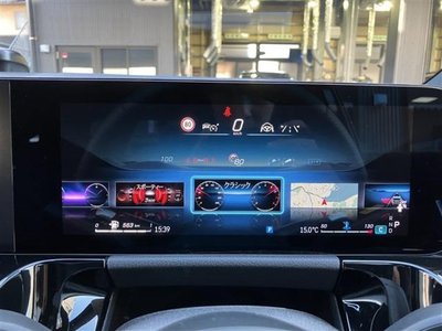 2025 Mercedes-BENZ GLA thumbnail 43