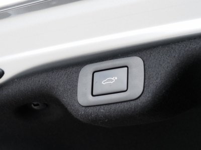 2023 Lexus ES thumbnail 29