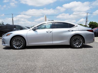 2023 Lexus ES photo 8