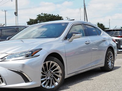 2023 Lexus ES photo 11