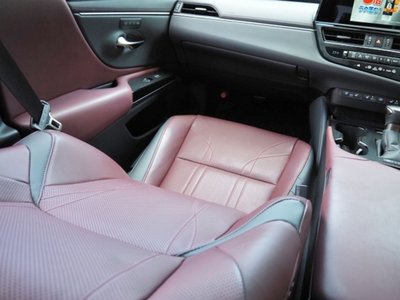 2023 Lexus ES thumbnail 56