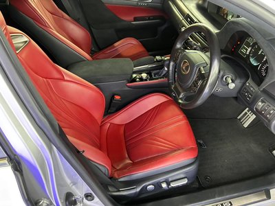 2016 Lexus GS F photo 2