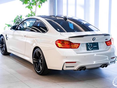 صورة 8 لـ 2017 BMW M4 COUPE