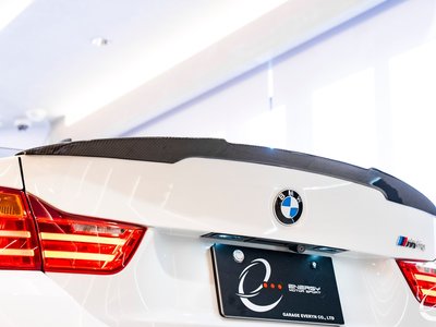 صورة 14 لـ 2017 BMW M4 COUPE