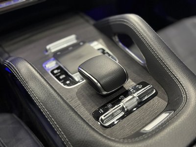 2021 Mercedes-BENZ GLS thumbnail 49