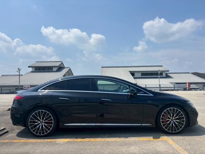 2022 Mercedes-BENZ EQE AMG photo 25