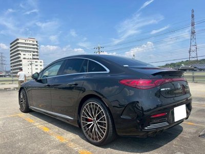 2022 Mercedes-BENZ EQE AMG photo 23