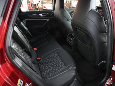2021 AUDI RS6 AVANT 照片 6