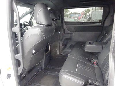 صورة 44 لـ 2025 Toyota ALPHARD