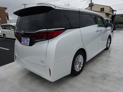صورة 9 لـ 2025 Toyota ALPHARD