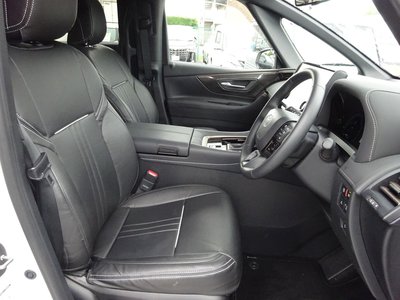 صورة 37 لـ 2025 Toyota ALPHARD