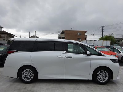 صورة 17 لـ 2025 Toyota ALPHARD