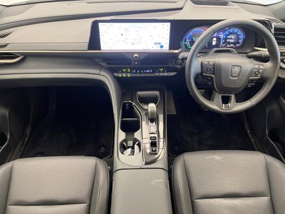 2024 Toyota CROWN SPORT 照片 2