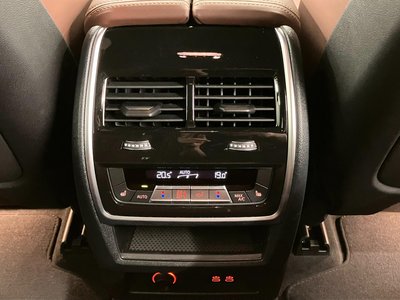صورة 12 لـ 2023 BMW X5