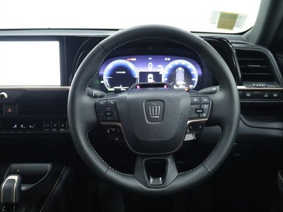 2026 Toyota CROWN ESTATE thumbnail 18
