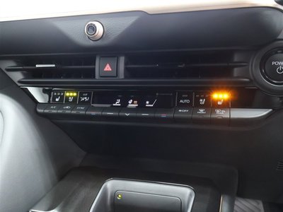 2026 Toyota CROWN ESTATE thumbnail 21