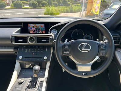 2015 Lexus RC F photo 16