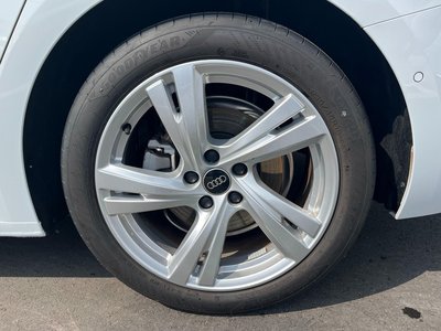 صورة مصغرة 9 لـ 2025 AUDI A5