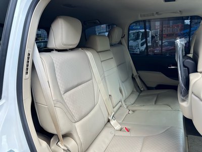 2023 Toyota LAND CRUISER 300 — фото 22