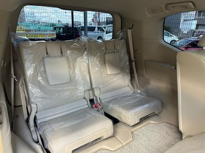2023 Toyota LAND CRUISER 300 — фото 23
