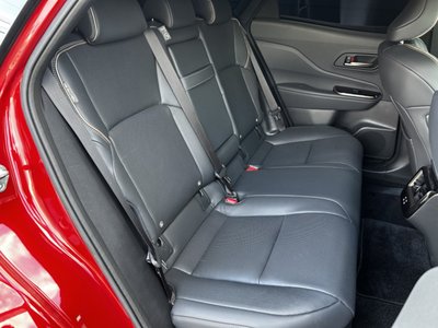 2024 Toyota CROWN SPORT 照片 32