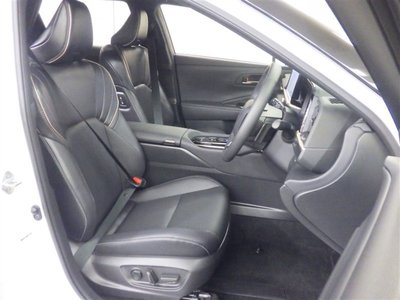 صورة مصغرة 10 لـ 2025 Toyota CROWN ESTATE