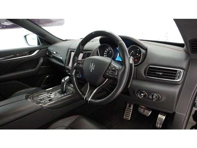 2020 Maserati LEVANTE — миниатюра 9
