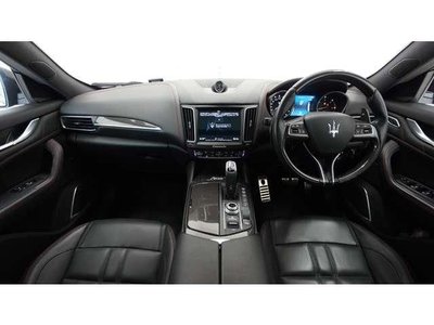 2020 Maserati LEVANTE — миниатюра 8