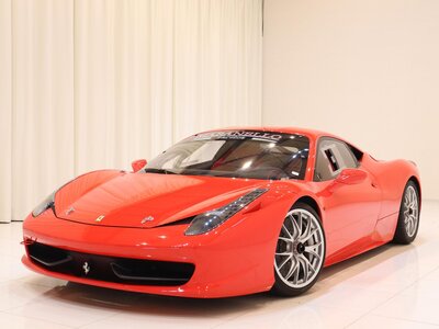 صورة 15 لـ 2015 Ferrari 458 ITALIA